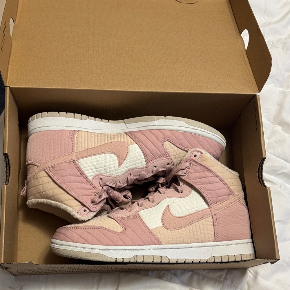 Nike Pink and Cream Women's Sneakers